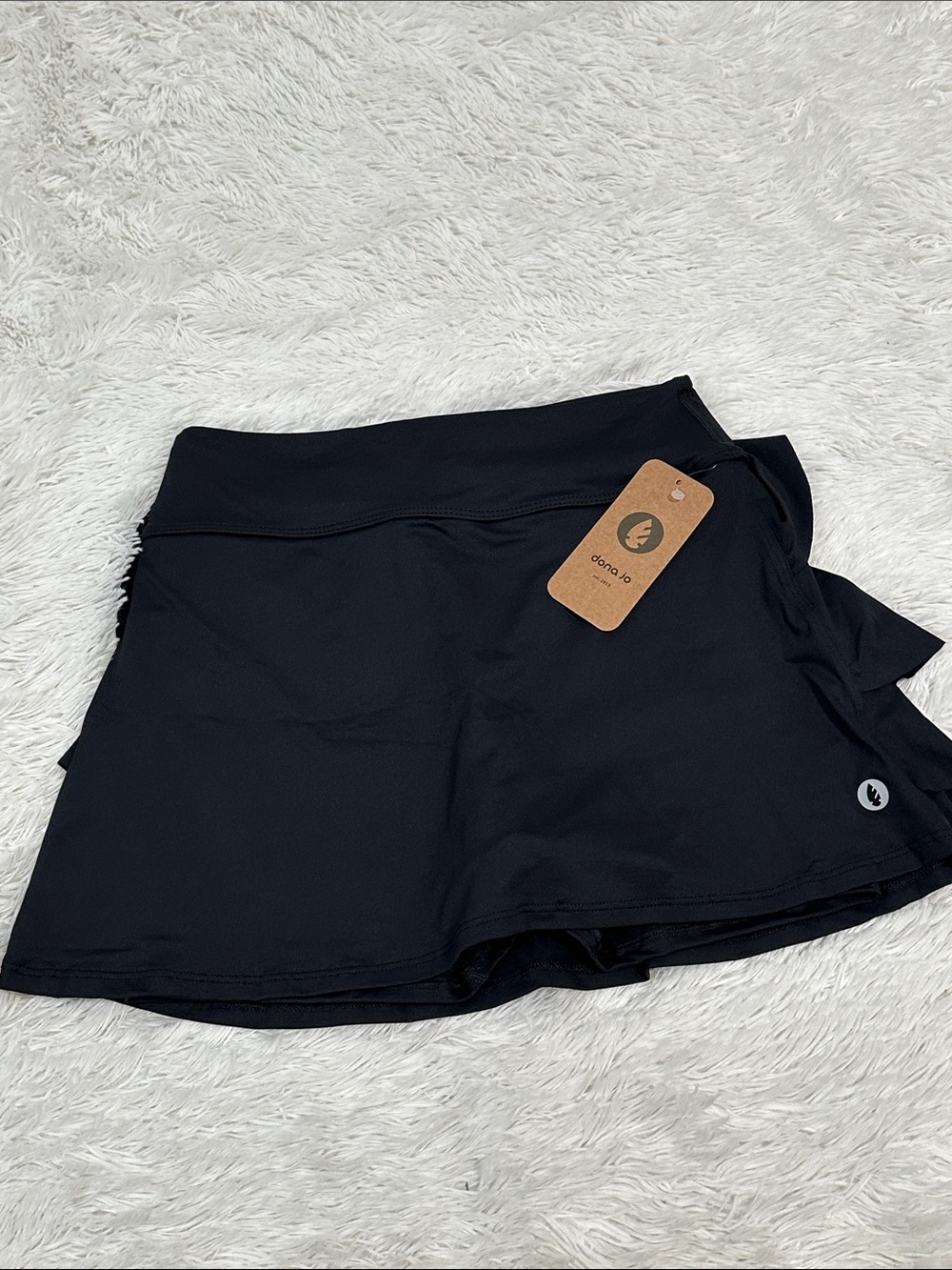 🌴 NWT Dona Jo Skort